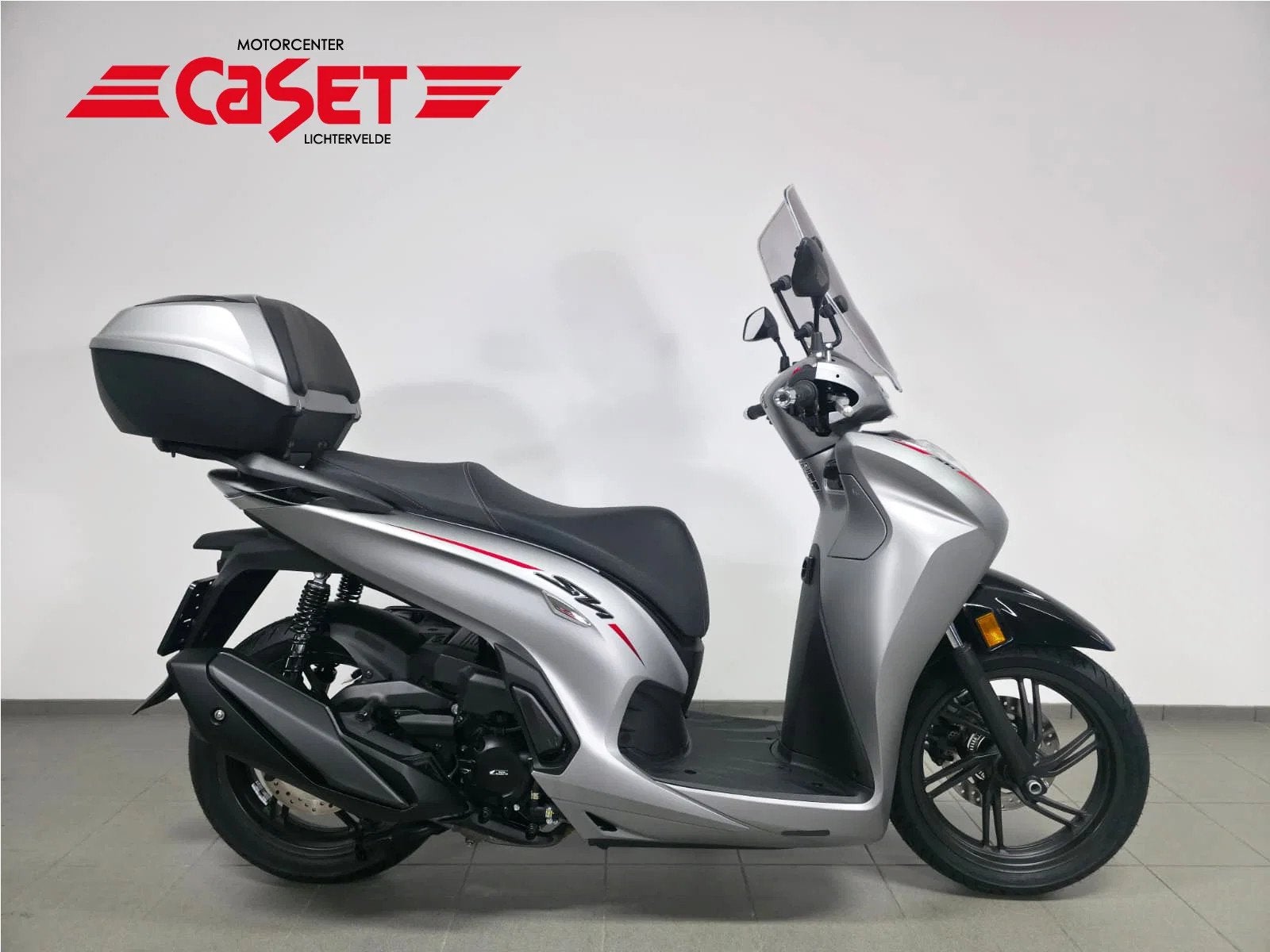 Honda SH 350 (bj 2024), Motoren, 330 cc, Overig, 12 t/m 35 kW, Gebruikt