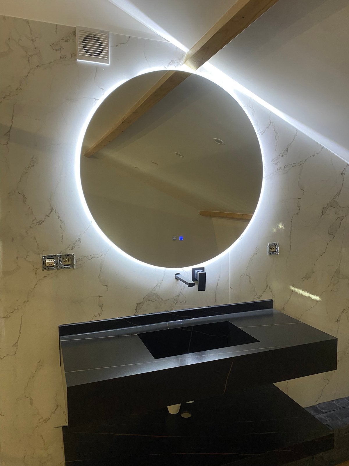 Miroir led anti-buée 100cm 3fonction couleur, Maison & Meubles, Enlèvement, Neuf