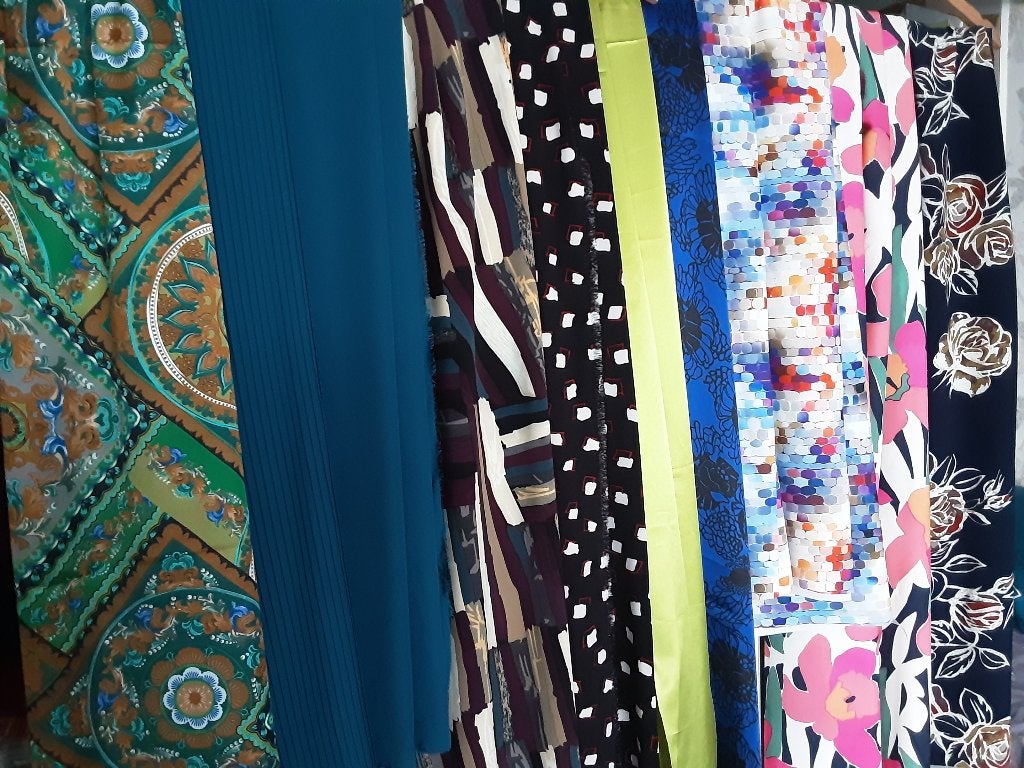 Stoffen, Hobby en Vrije tijd, Ophalen, 120 cm of meer, Nieuw, Polyester