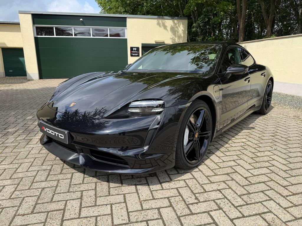 Porsche Taycan 93.4 kWh Taycan Turbo 625 Pk / 1EIGENAAR -, Automaat, Zwart, Berline, Vierwielaandrijving