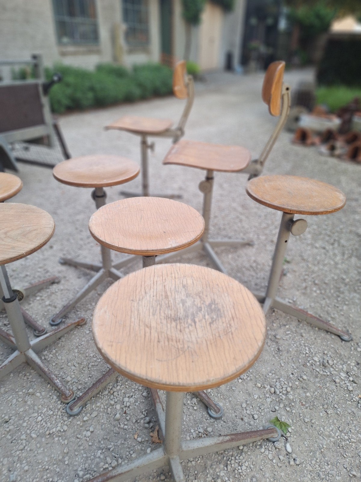 friso kramer 6 krukken en 2 stoelen, Huis en Inrichting, Ophalen, In hoogte verstelbaar, Gebruikt, Hout
