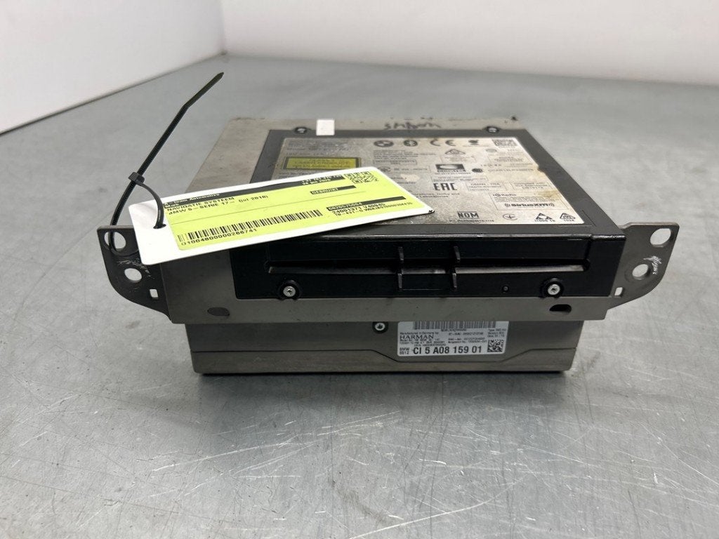 NAVIGATIE SYSTEEM BMW 5 serie (G30) (|6820575004|), Auto-onderdelen, Gebruikt, BMW, Petuelring 130
80809  München, DE, Bayerische Motoren Werke AG