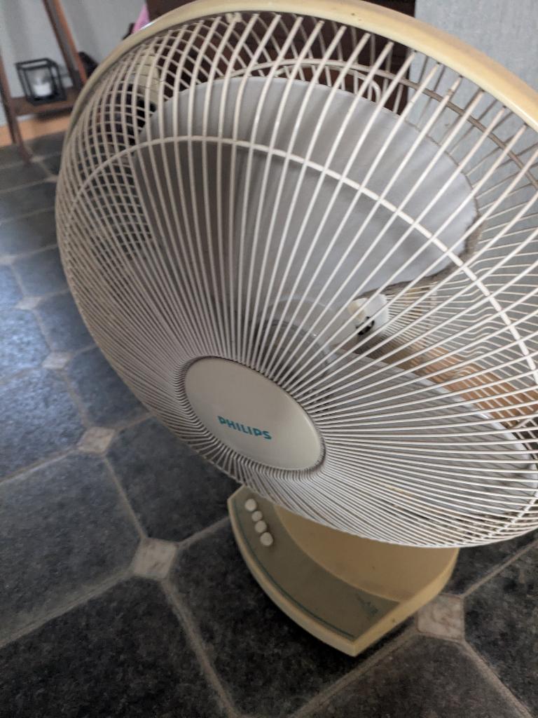 Ventilator, Elektronische apparatuur, Ventilatoren, Ophalen of Verzenden, Gebruikt, Vloerventilator