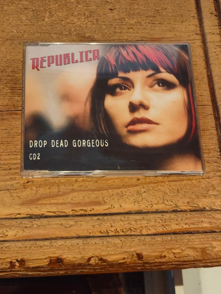 2 Singles (Cd's) van Republica, Cd's en Dvd's, Cd Singles, Ophalen of Verzenden, Zo goed als nieuw, Overige genres