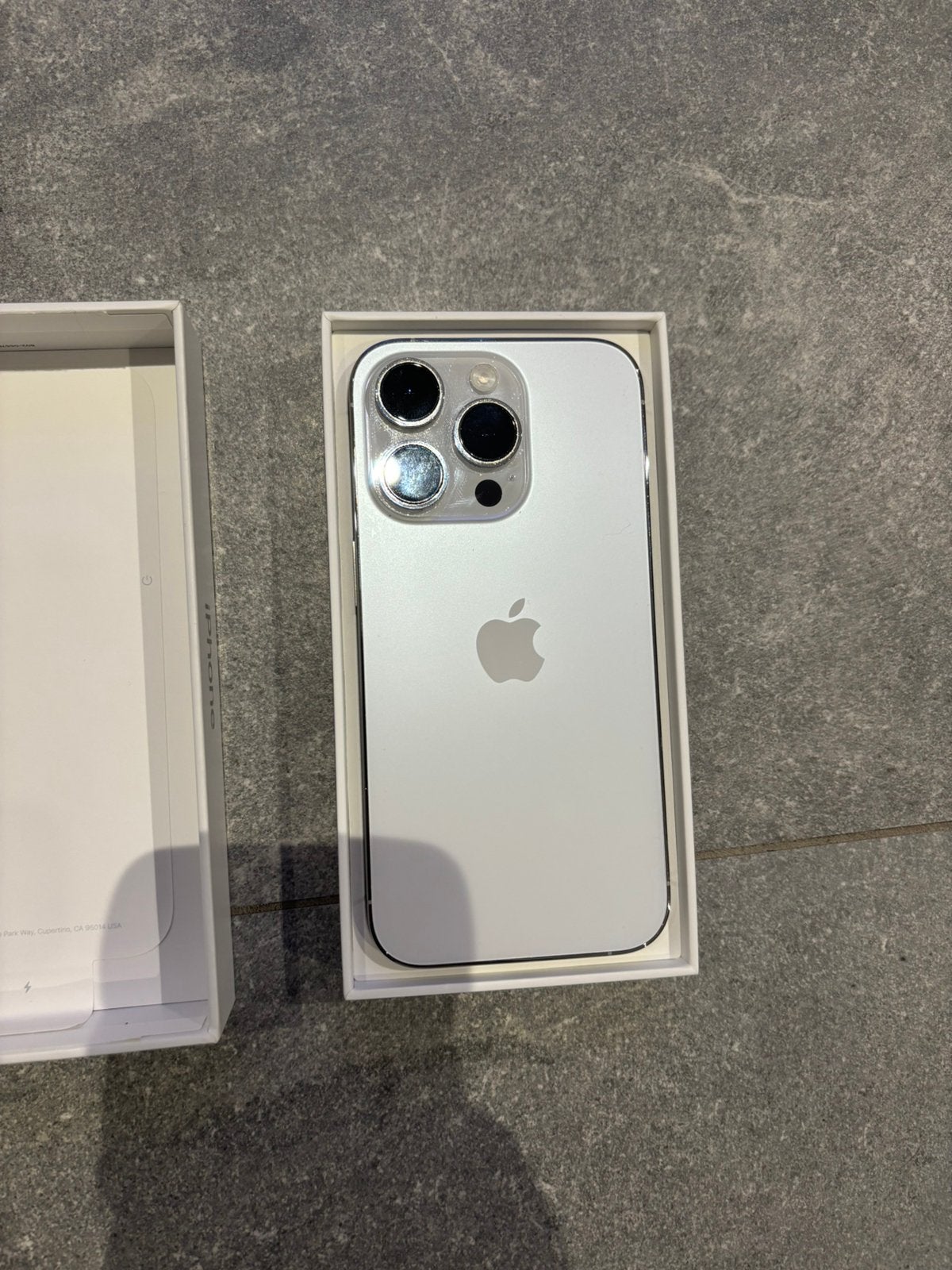 I phone 14 pro max 128 GB état irréprochable !, Enlèvement, Comme neuf