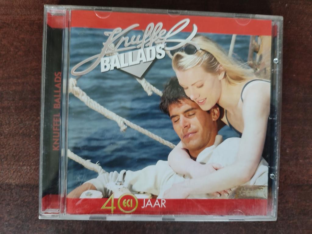 CD : KNUFFEL BALLADS (40 JAAR ECI - KNUFFELBALLADS), Cd's en Dvd's, Cd's | Verzamelalbums, Ophalen of Verzenden, Zo goed als nieuw