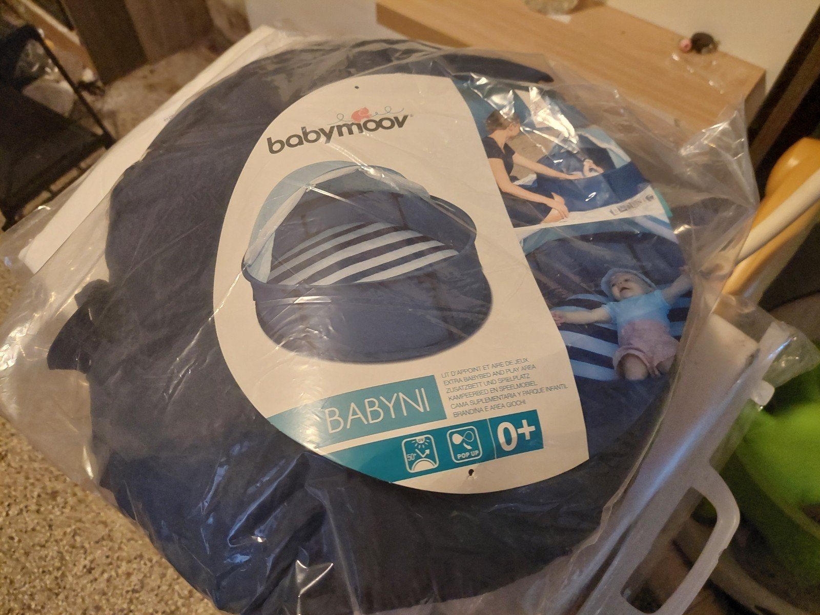 Tente UV pour bébé, Enlèvement