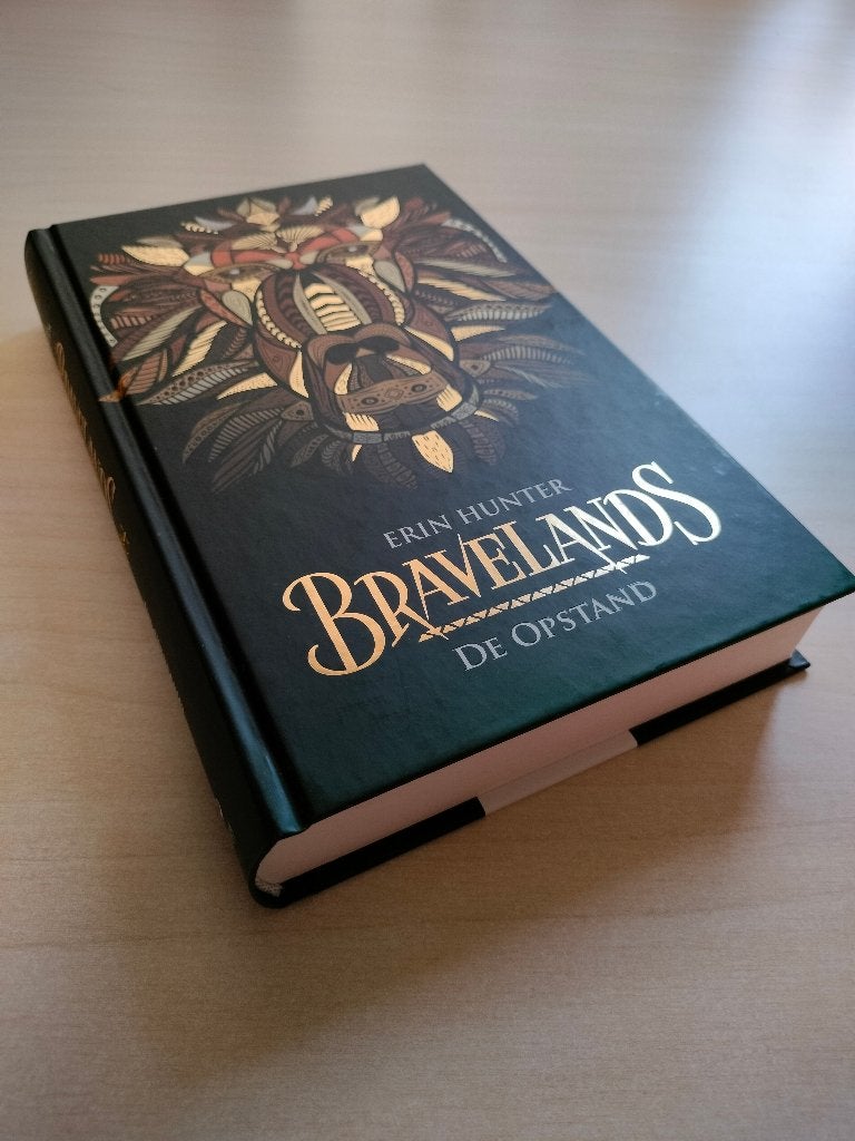 De Opstand (Bravelands reeks 1, boek 3), Erin Hunter, Ophalen of Verzenden, Zo goed als nieuw, Amerika
