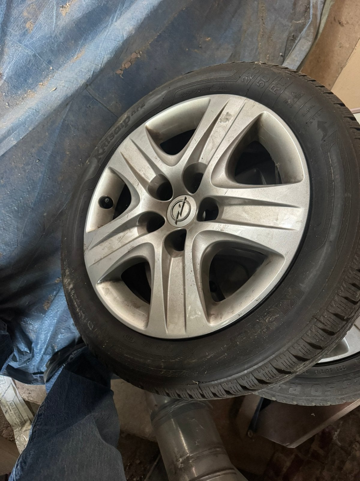 8 Banden te koop 225/50R17 en 215/55R16, Enlèvement, Pneus hiver, Pneu(s)