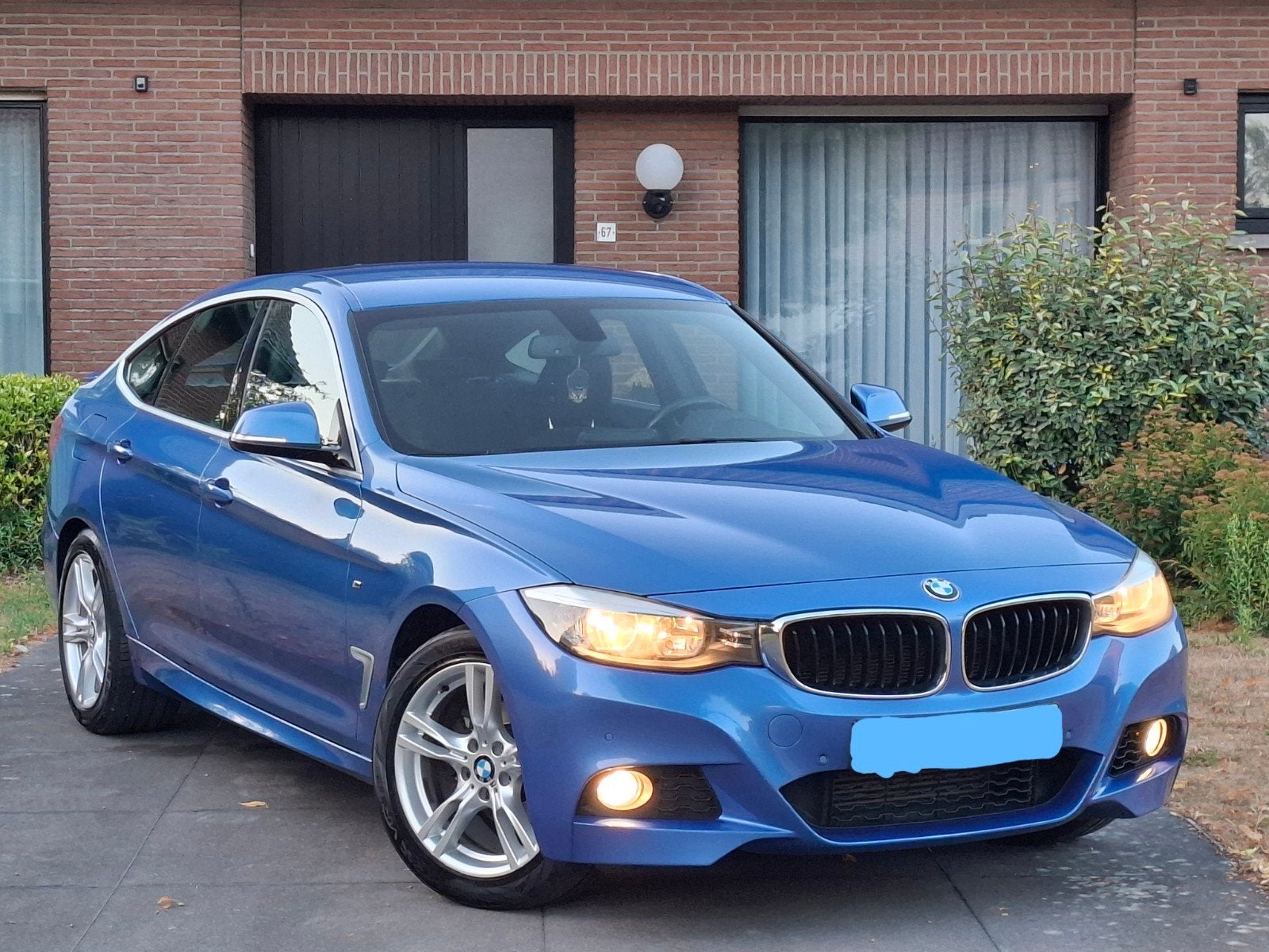 **Bmw serie 318d gt gran turismo f34 pack M estoril blue***, Auto's, Euro 5, Achterwielaandrijving, 1995 cc, Zwart