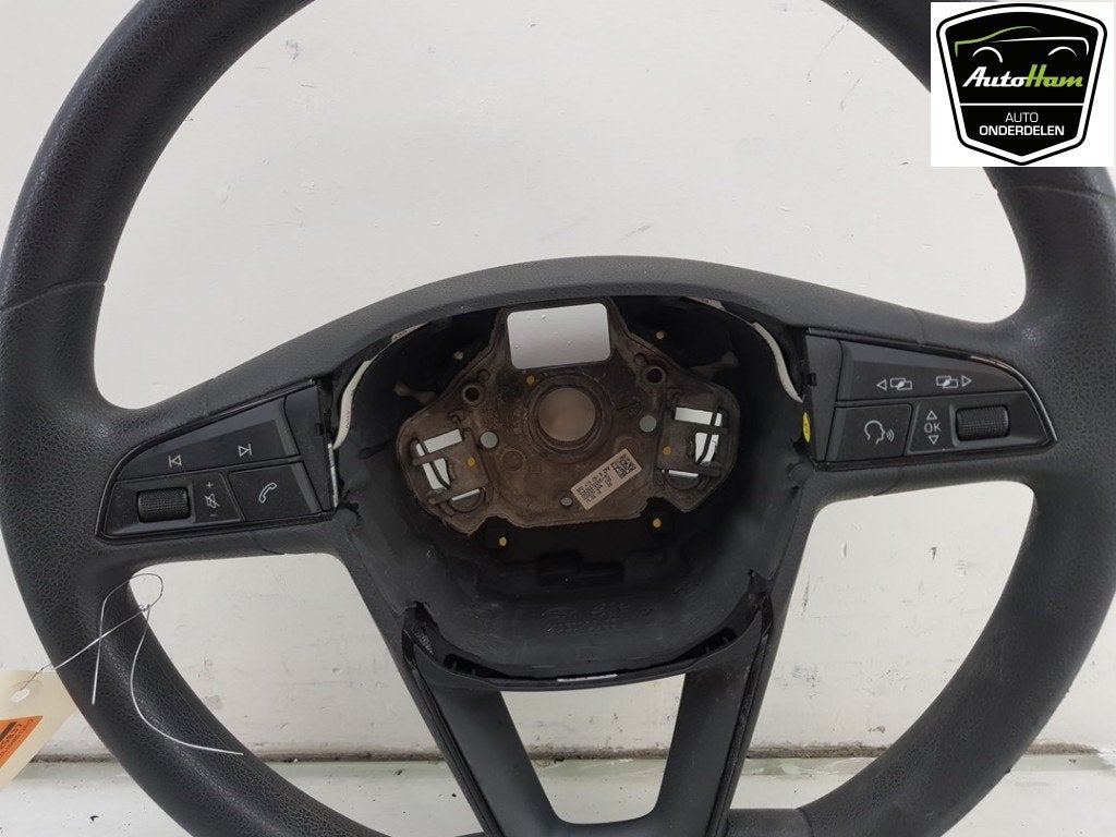 VOLANT DIRECTION Seat Ibiza IV (6J5) (01-2008/06-2017), Dhr. J. Ham, Administratie@autoham.nl, Utilisé, Seat