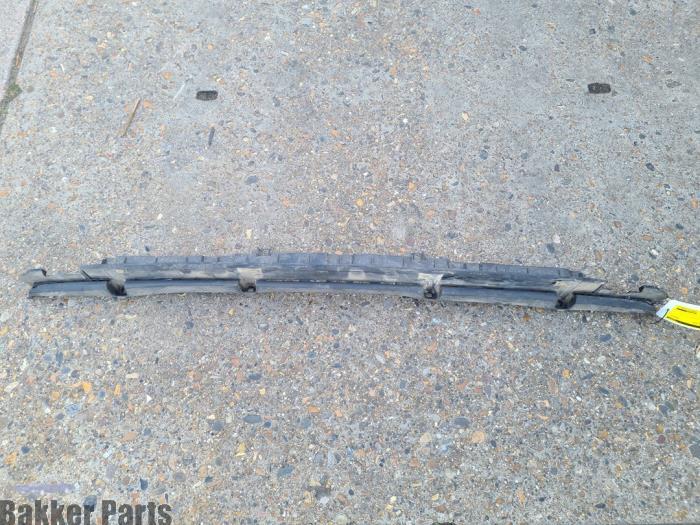 Cadre pare-chocs arrière d'un Renault Kangoo, -, Renault, -, 3 mois de garantie