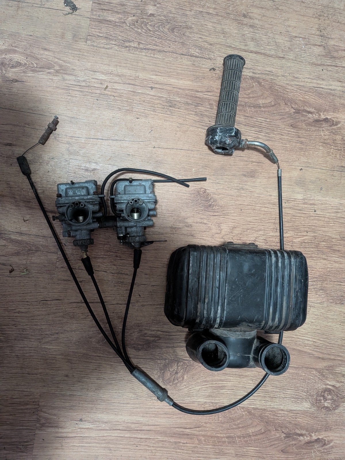 Suzuki GT 185 2-takt volledige inlaat, Motoren, Ophalen