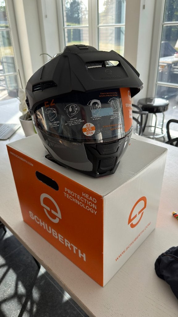 Casque Schuberth E2 Gris – Taille 53, Motos, Femmes, Enlèvement ou Envoi, Casque intégral, Neuf, avec ticket
