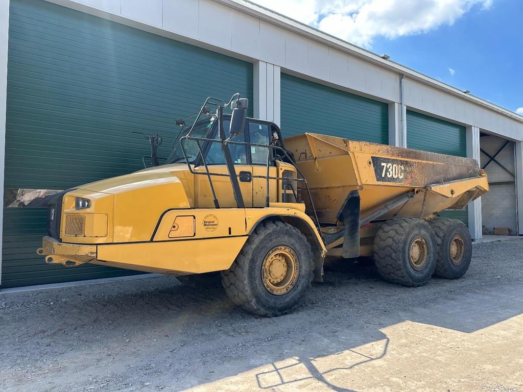 Caterpillar 730 C Body heat // Tailgate // Central Lubricati