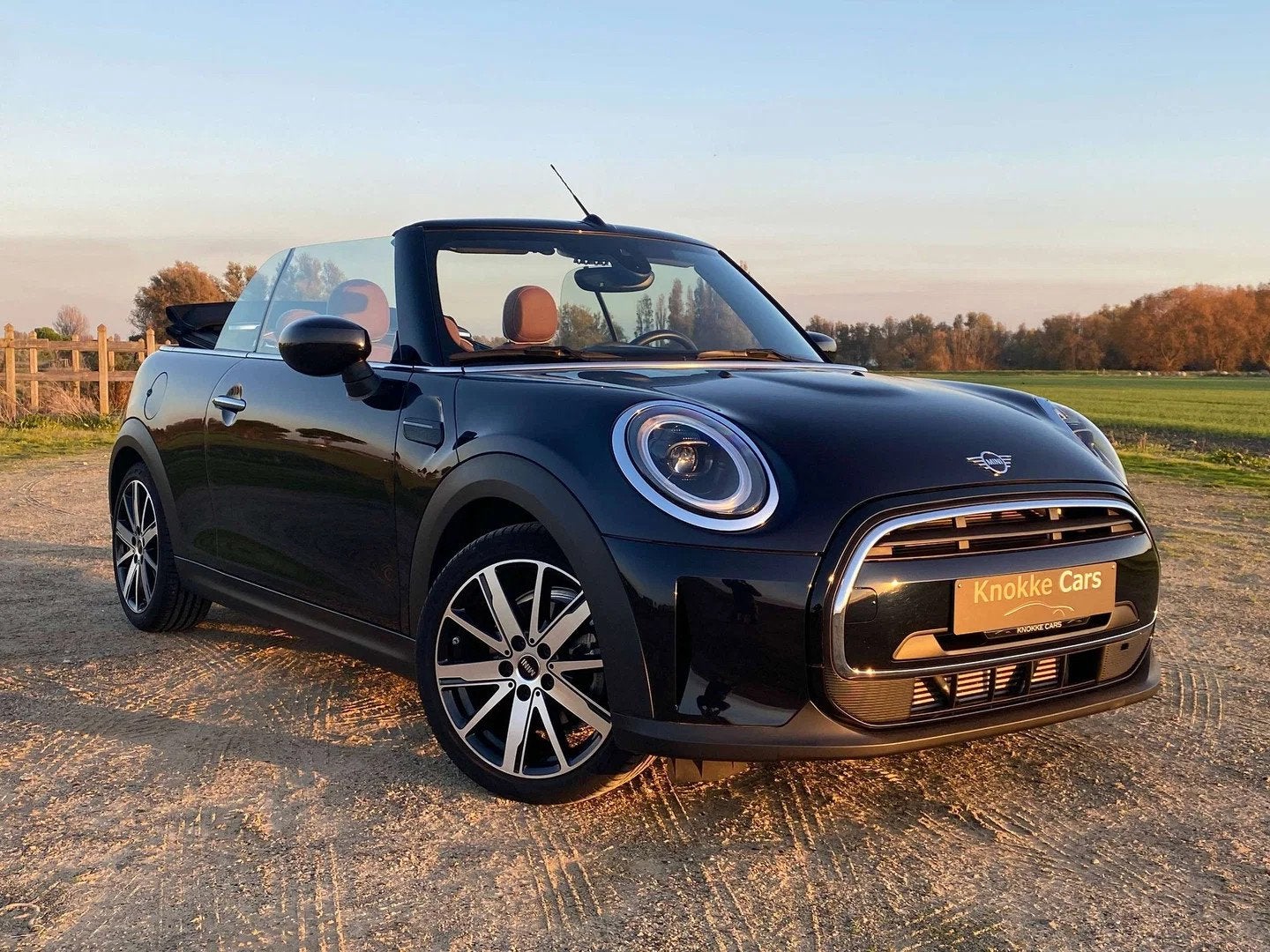 MINI Cabrio Cooper Leder bruin,Sportzetels,Verwarmde zetels,, 100 kW, 4 zetels, Gebruikt, Cabriolet