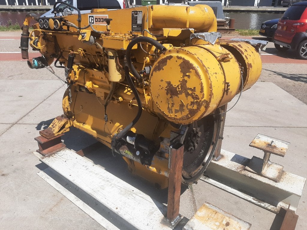Caterpillar motor D334 + silencieux d'échappement 2x, Enlèvement