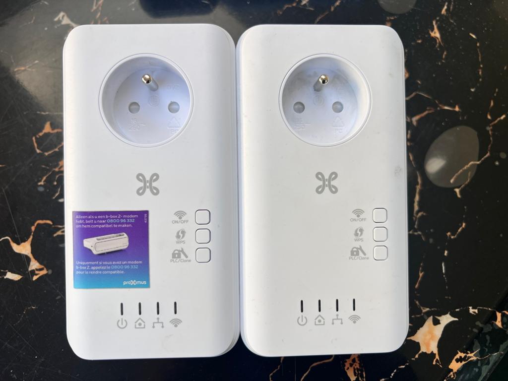SET VAN 6 PLC PLC DEVOLO PROXIMUS WIFI EXTENDER-AANSLUITINGE, Ophalen of Verzenden, Zo goed als nieuw