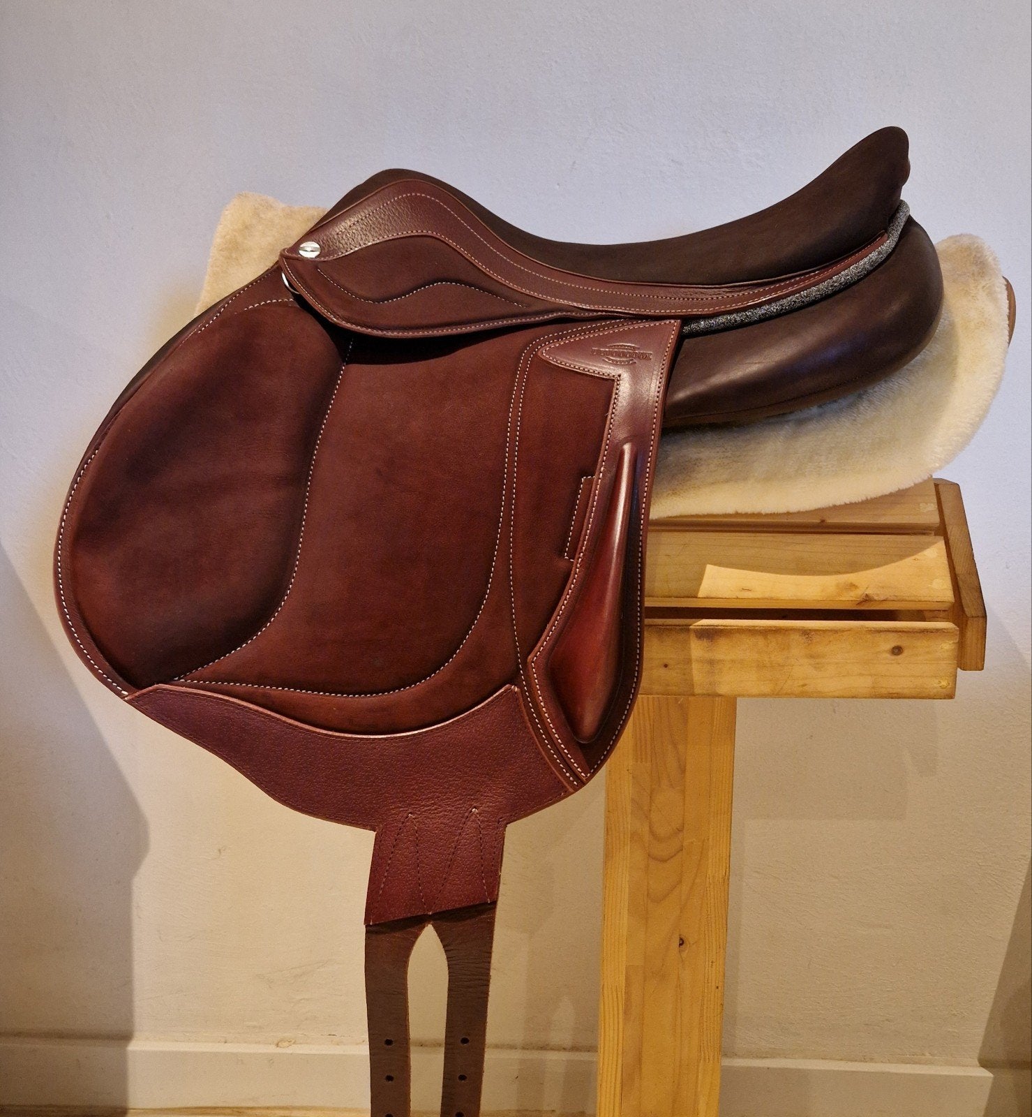 2x Devoucoux Chiberta springzadel eventing zadel, Middel, Ophalen of Verzenden, Zo goed als nieuw, Springen