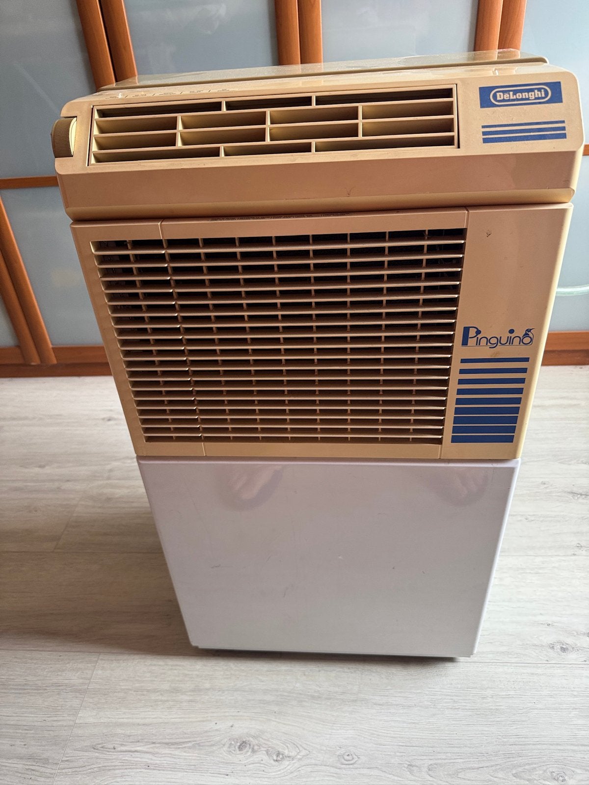 2 climatiseurs mobiles de Longhi, Electroménager, Climatiseurs, Refroidissement et Déshumidification, 1 vitesse, Moins de 60 m³
