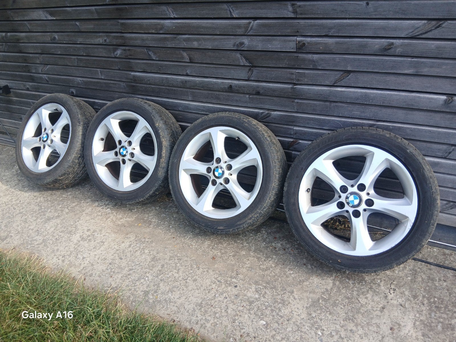 4 jantes bmw avec 4 nouveaux pneu Bridgestone en 17 5x120 bm, Enlèvement, Jante(s)