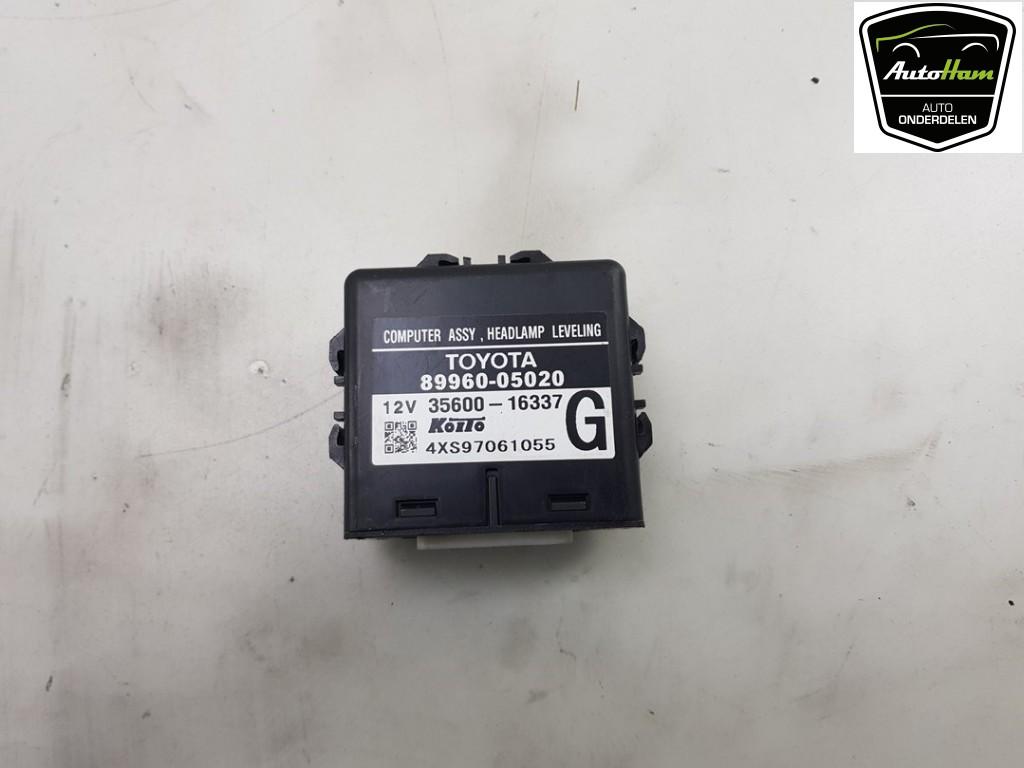 COMPUTER VERLICHTING Toyota Avensis Wagon (T25 / B1E), Auto-onderdelen, Elektronica en Kabels, Toyota, Gebruikt