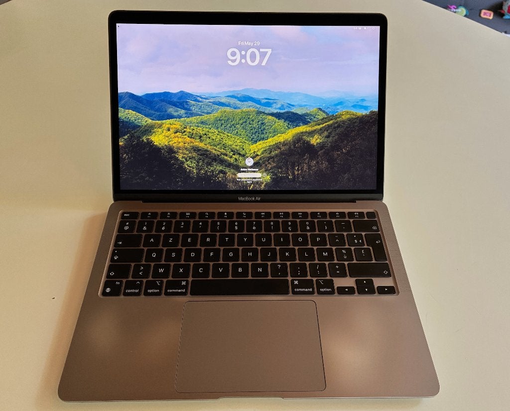 MacBook Air M1 (2020) 8GB RAM 256GB SSD, Ophalen, Gebruikt, 256 GB, 2 tot 3 Ghz