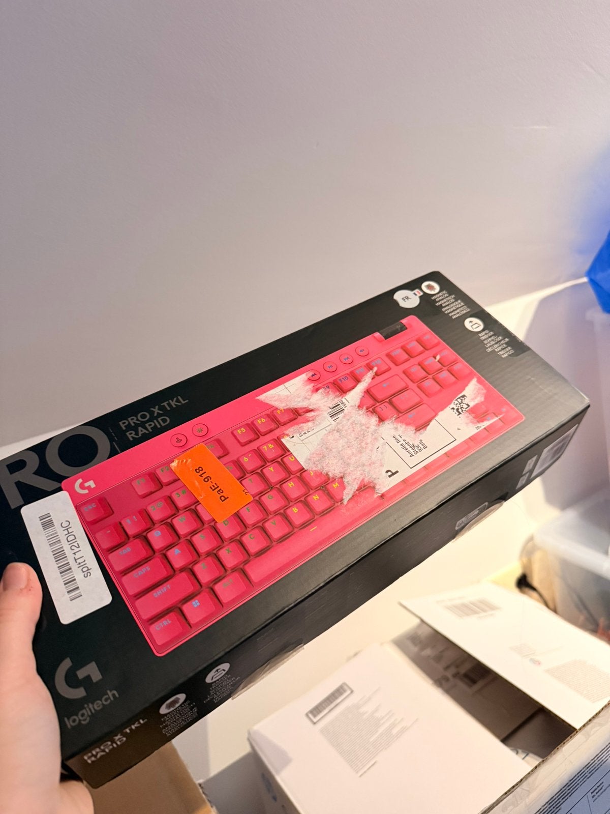 Logitech pro x tkl fuchsia, Computers en Software, Toetsenborden, Ophalen of Verzenden, Zo goed als nieuw