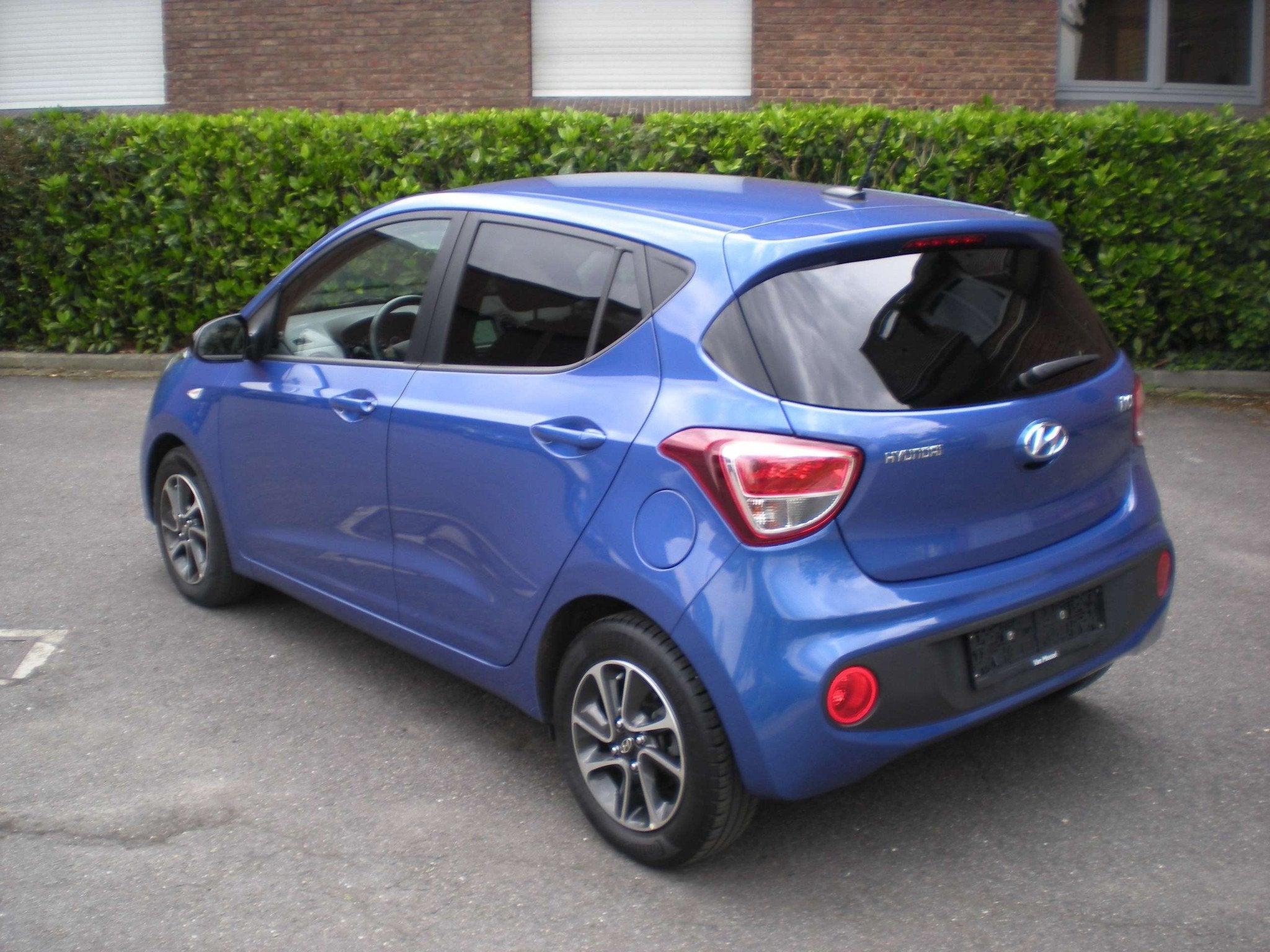 Hyundai i10 AUTOMATIQUE 1.0i +NAVIGATION (bj 2020), Stof, Gebruikt, Blauw, 952 kg
