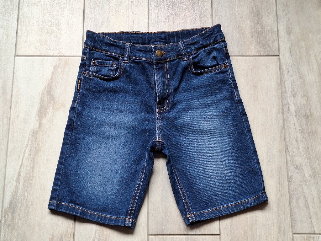 ★ M140 - Korte Jeansbroek, Ophalen of Verzenden, Zo goed als nieuw, Jongen, Broek