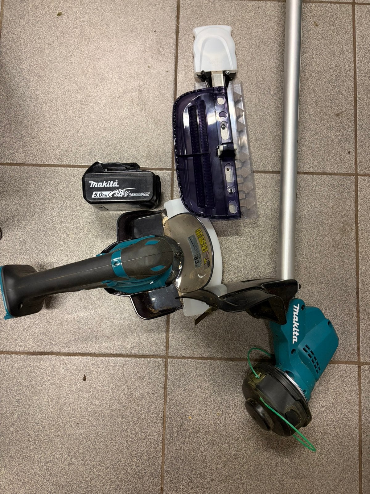 Makita kantenmaaier en heggeschaar + 1 batterij 5ah, Tuin en Terras, Bosmaaiers, Ophalen, Zo goed als nieuw