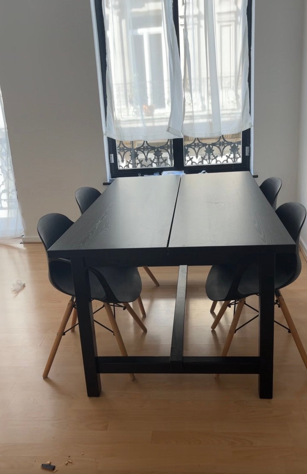 Table extensible avec 4 chaises, Maison & Meubles, Tables | Tables à manger, 150 à 200 cm, Cinq personnes ou plus, Comme neuf