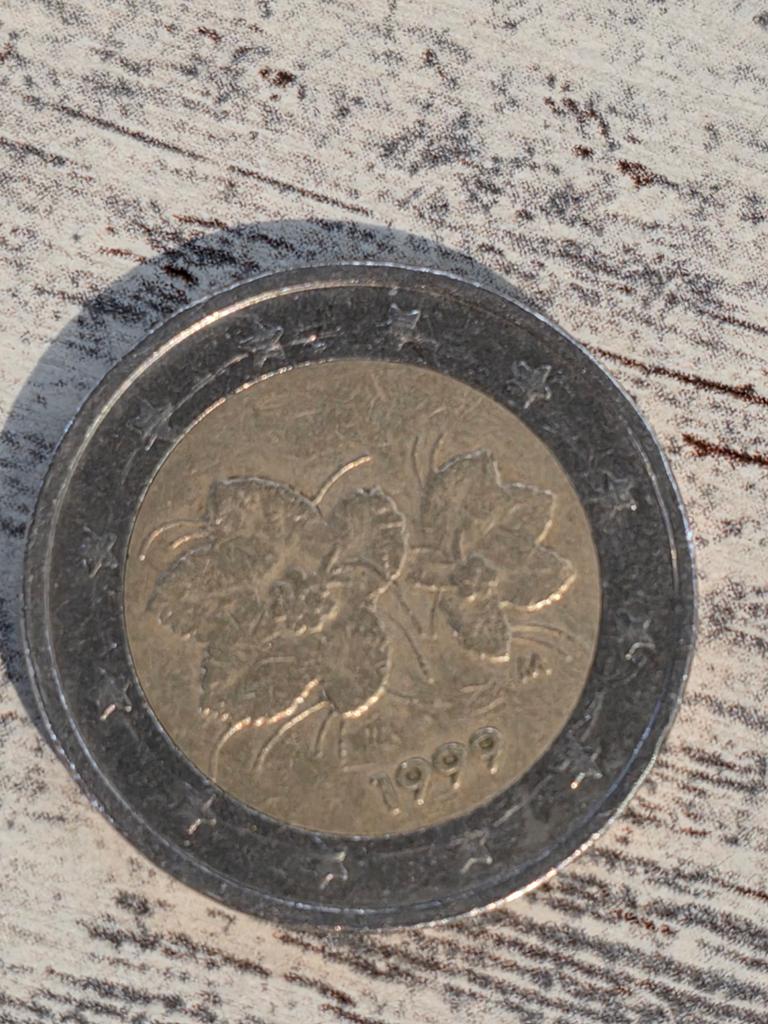 Dit is een Finse munt van 2 euro uit 1999, Postzegels en Munten, Ophalen of Verzenden, 2 euro