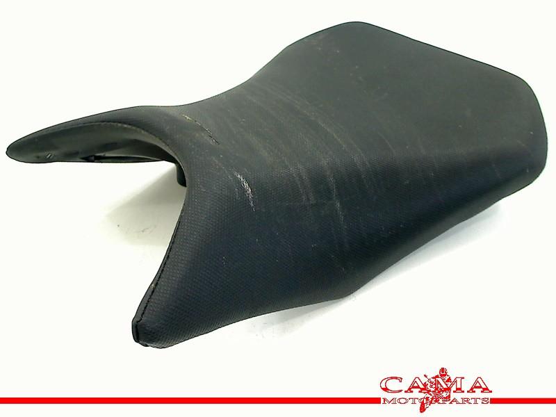 SIEGE AVANT Honda CBR 500 R 2021 (CBR500R) (01-2021/12-2021), Dhr. S. di Majo, Utilisé, Info@cama-motorparts.nl, P.J. Troelstraweg 8 8
3144 CX  MAASSLUIS, NL