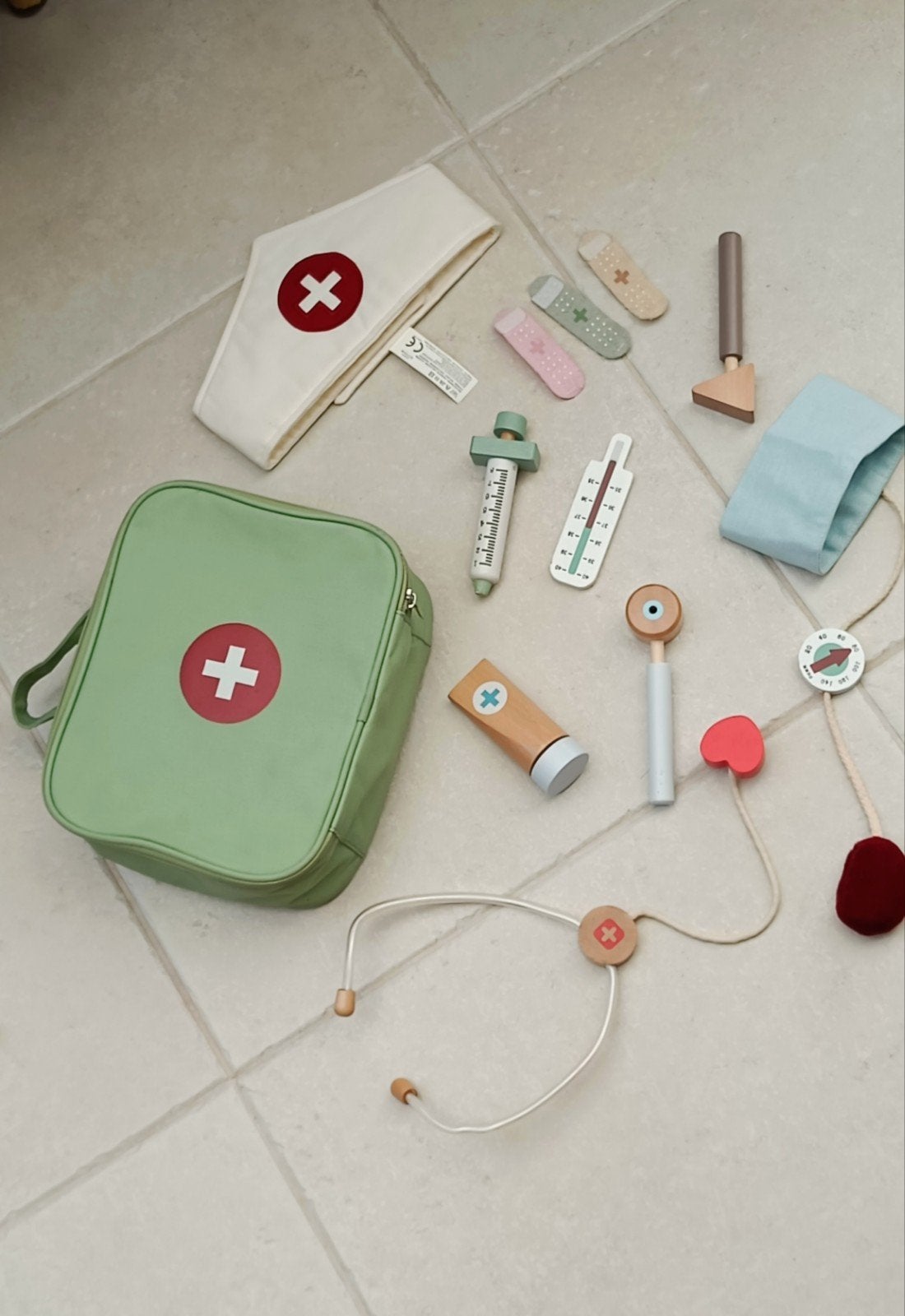 Little dutch houten doktersset, Enfants & Bébés, Produits pour enfants, Enlèvement ou Envoi