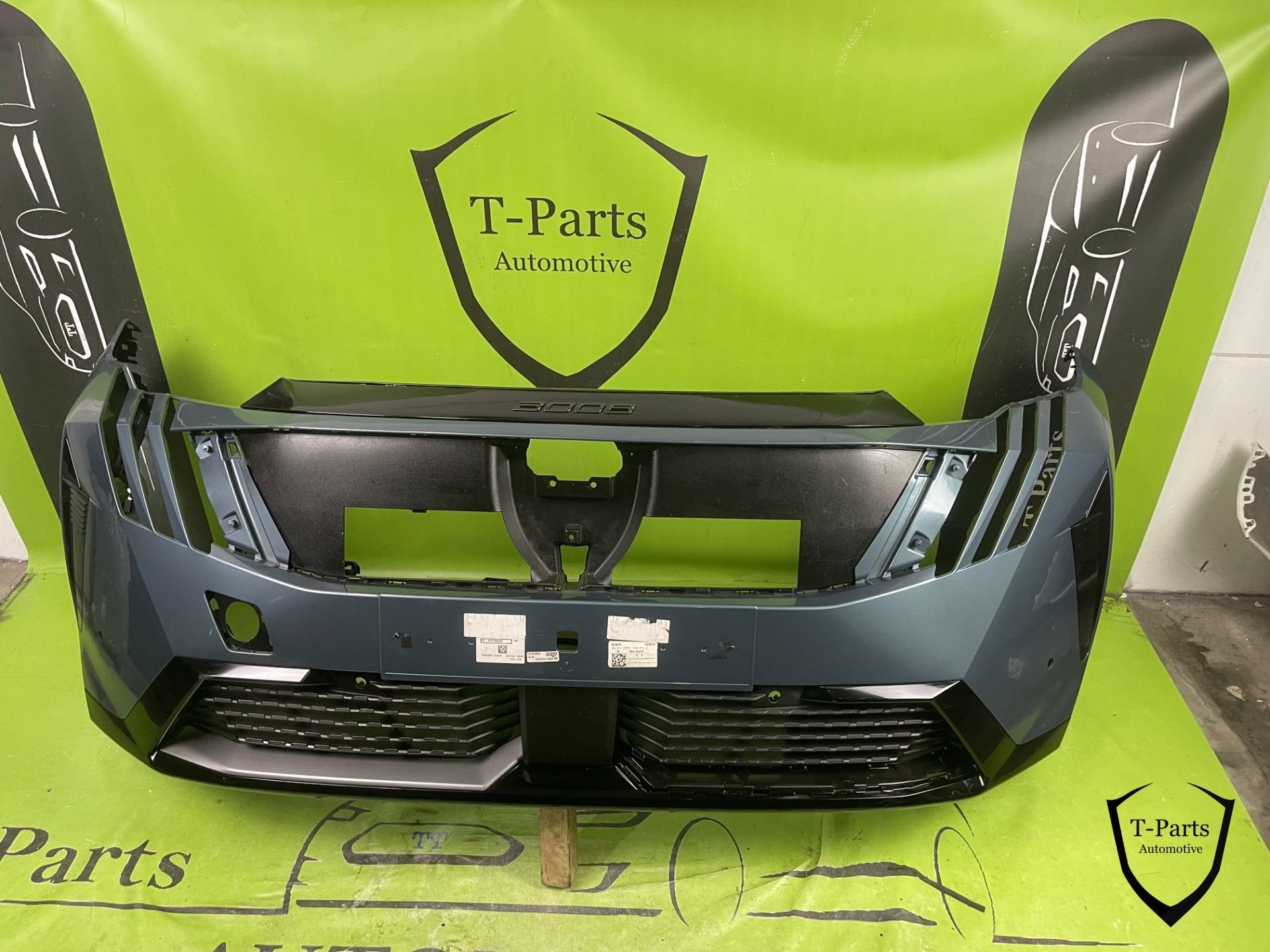 Pare-chocs avant Peugeot 3008 2024+, Info@fabrikant.eu, Fabrikant BV, Pare-chocs, Utilisé