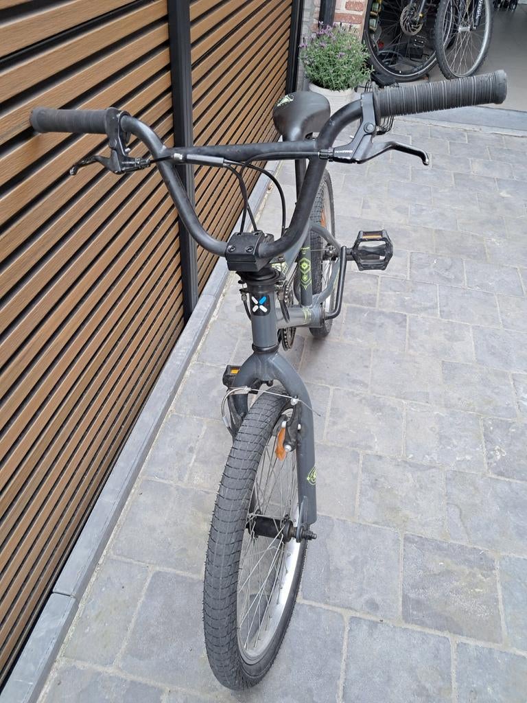 BMX grijs 20 inch, Ophalen, Gebruikt, 16 tot 20 inch, Voetsteunen