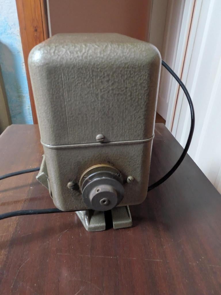 oude motor van naaimachine pfaff systel130, Ophalen, Gebruikt, Accessoires, Pfaff