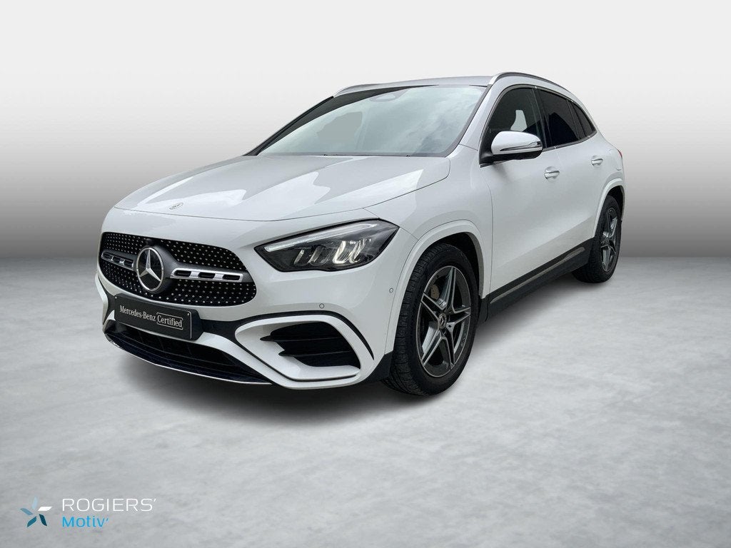 Mercedes-Benz GLA-klasse 200 AMG Line, Auto's, Mercedes-Benz, Stof, 4 cilinders, Wit, 120 kW