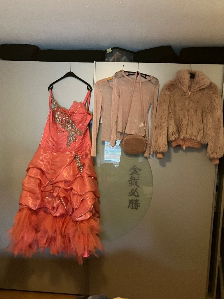roze bruidskleed carnaval compleet, Kleding | Dames, Ophalen, Zo goed als nieuw, Maat 42/44 (L), Kleding