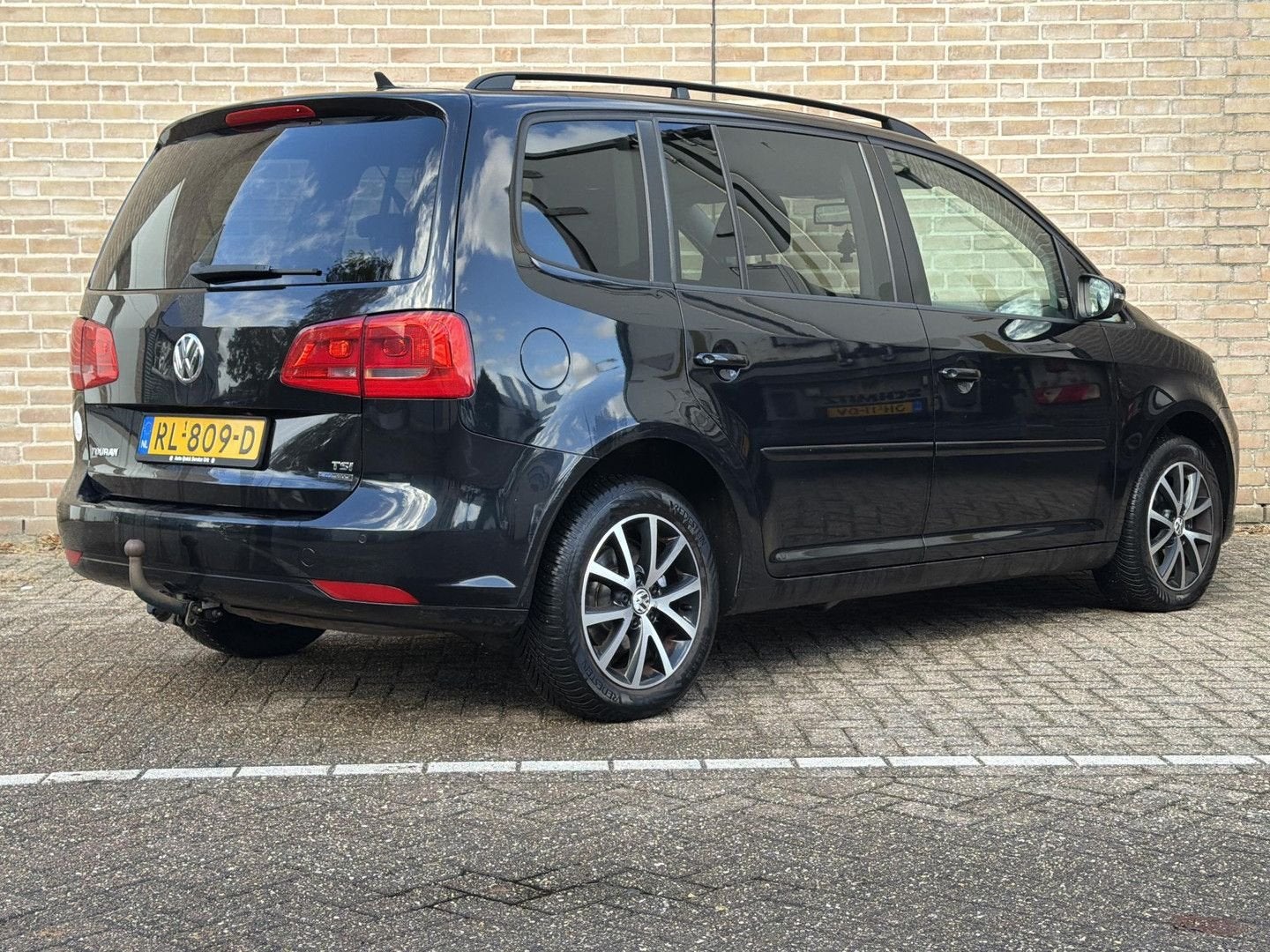 Volkswagen Touran 1.2 TSI Highline BlueMotion 7p. | Airco |, Autos, Achat, 139 g/km, Entreprise, Boîte manuelle