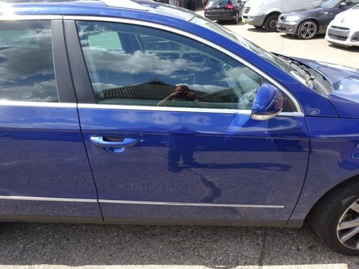 Portière 4portes avant droite d'un Volkswagen Passat (LC5E), Volkswagen, -, 3 mois de garantie, Utilisé