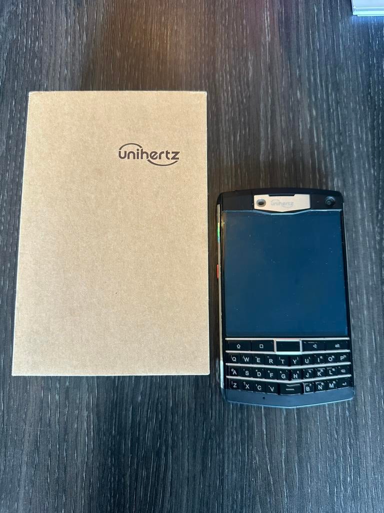 Unihertz Titan Qwerty 128GB, Enlèvement ou Envoi, Classique ou Candybar, 6 mégapixels ou plus, Utilisé