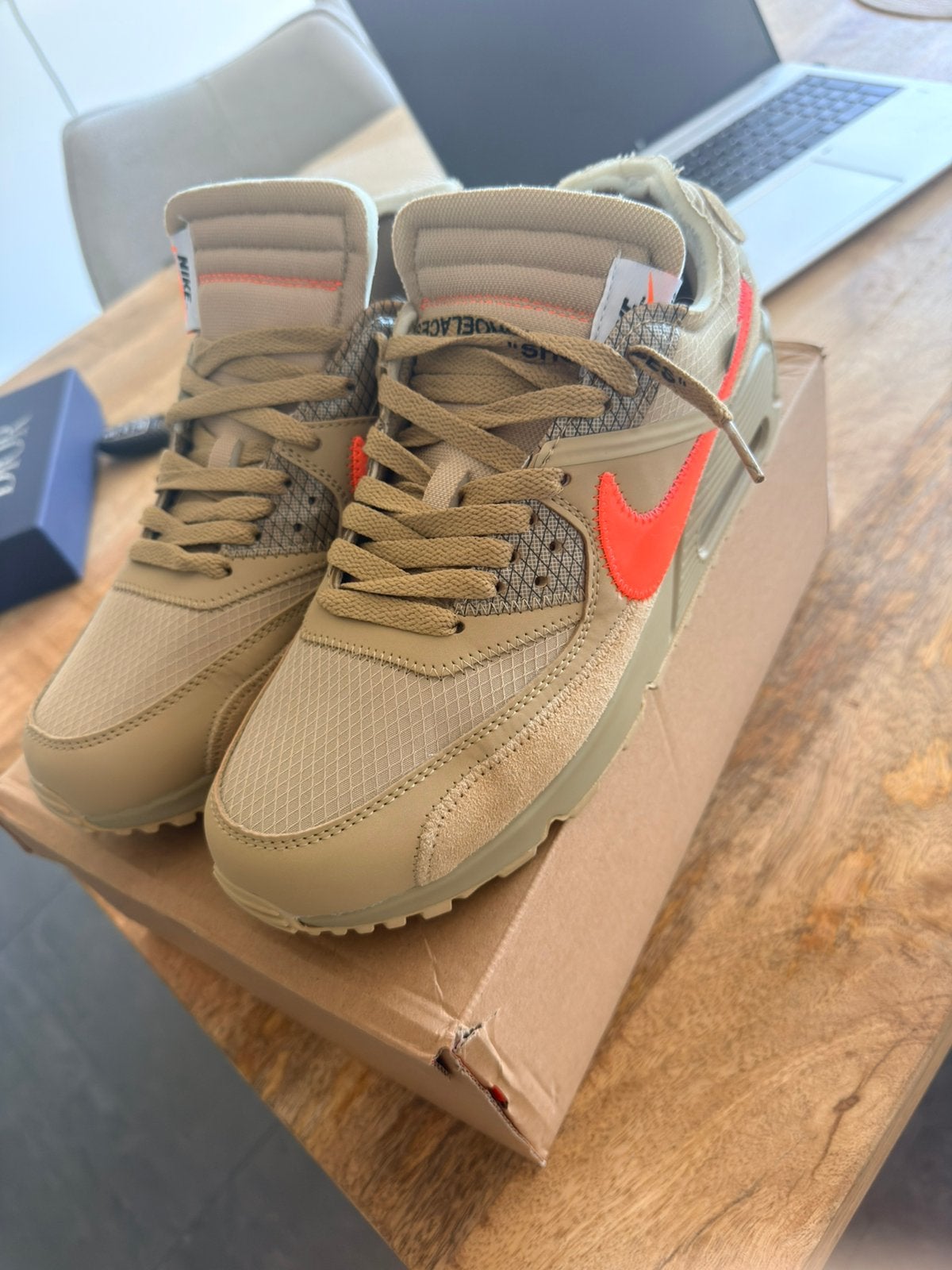Off-White x Nike Air Max 90 'Desert Ore schoenen Maat 43, Ophalen of Verzenden, Zo goed als nieuw
