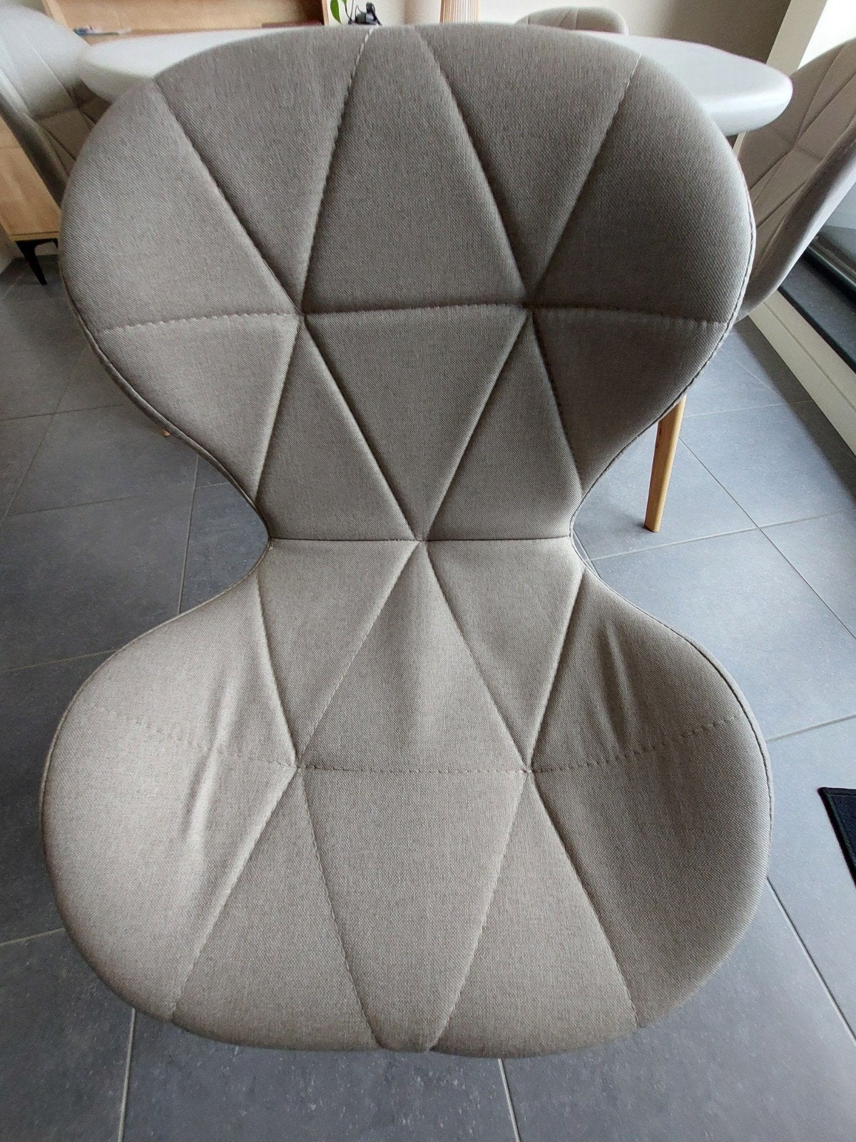 4 Gatsbay stoelen/Tijdloos meubilair, Enlèvement