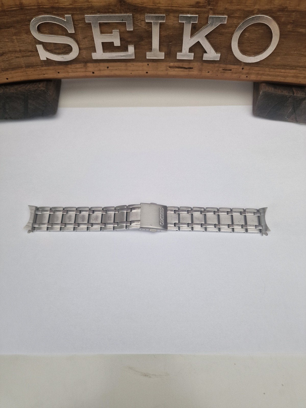 Bracelet de montre original en acier Seiko 20 mm — M0BS317C0, Bijoux, Sacs & Beauté, Montres | Hommes, Enlèvement ou Envoi, Acier