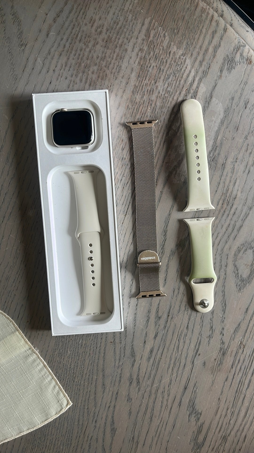 Apple watch SE 40mm, Handtassen en Accessoires, Smartwatches, Ophalen of Verzenden, Zo goed als nieuw