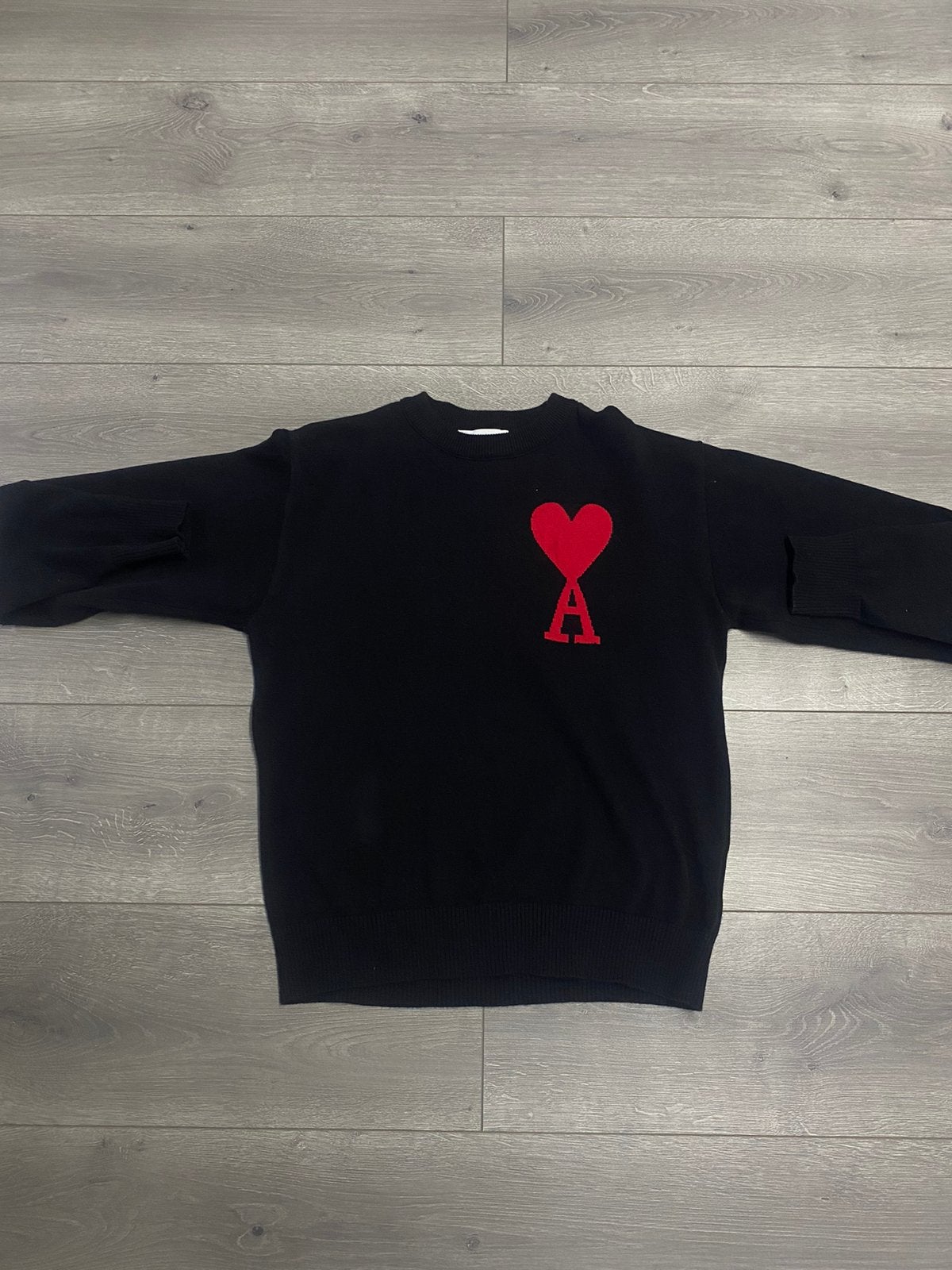 Pull Ami Paris, Envoi, Comme neuf