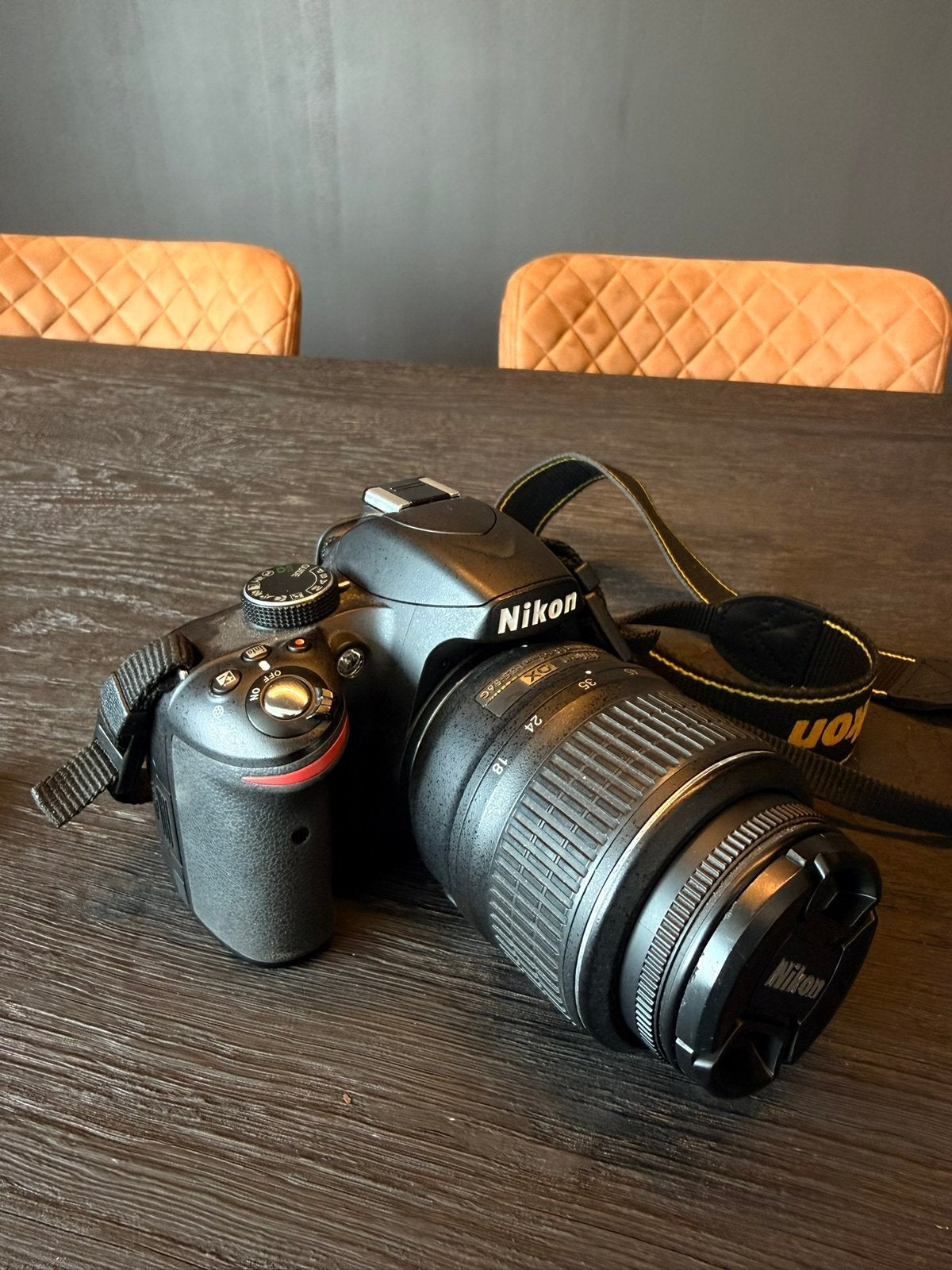 Te koop Nikon D3200 incl.18-55 lens, Ophalen, Zo goed als nieuw, Nikon