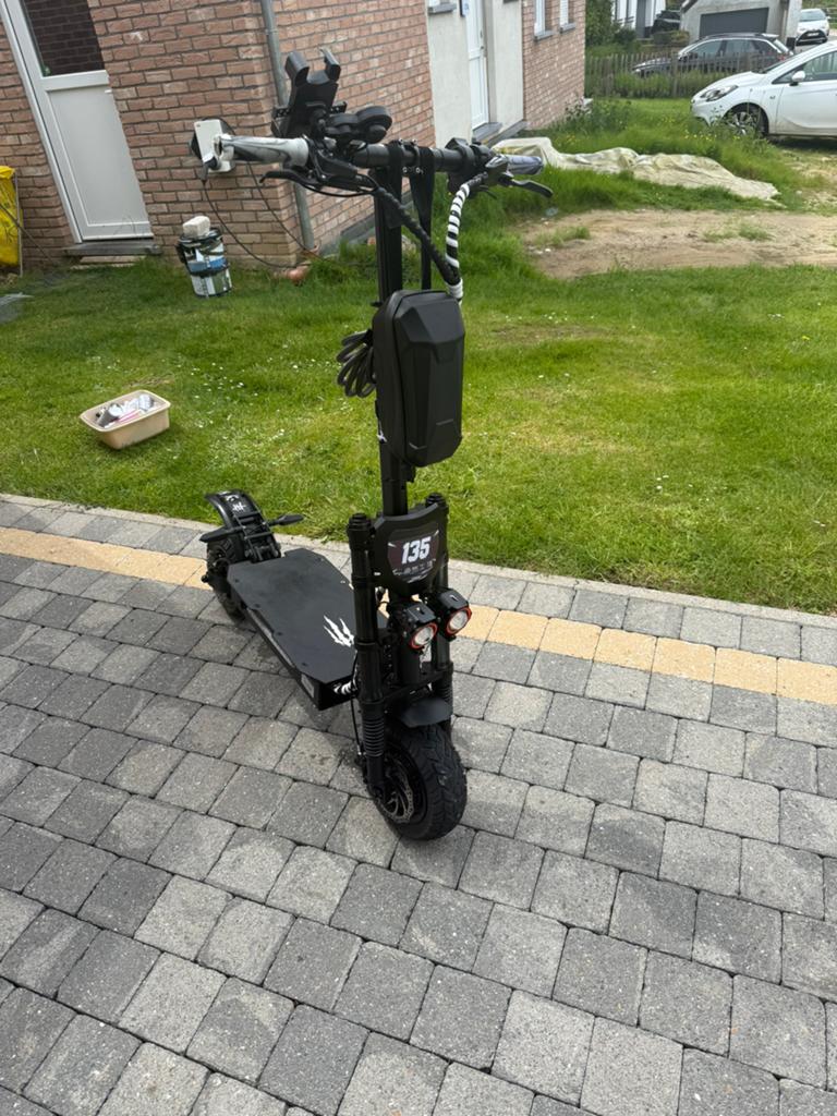 Boyeda s3-11custom, Vélos & Vélomoteurs, Trottinettes, Enlèvement, Comme neuf, Step électrique (E-scooter)